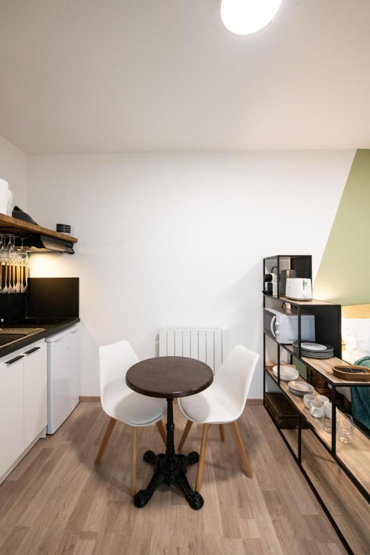 Suite Kella Tassin - Beau Studio Renove 外观 照片